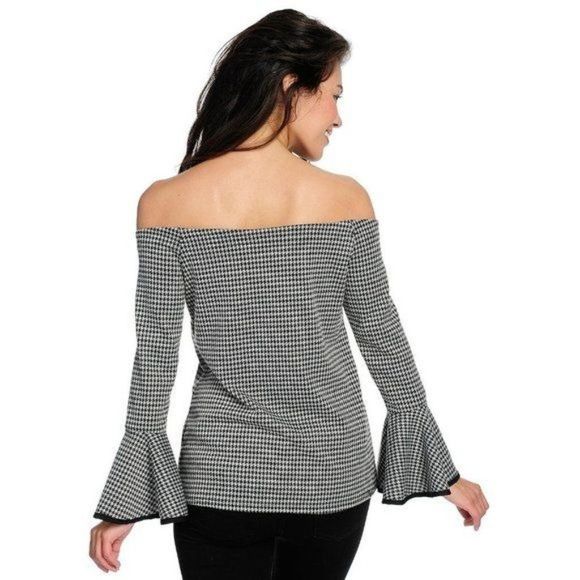 Black and Off White Plaid Off-the Shoulder Bell Sleeve Top - Picture 3 of 5